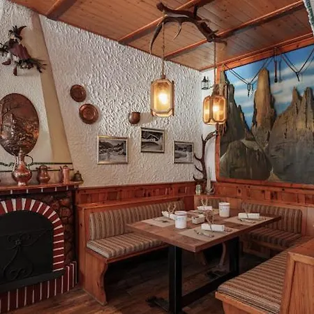 Garni La Montanara Hotel Madonna di Campiglio